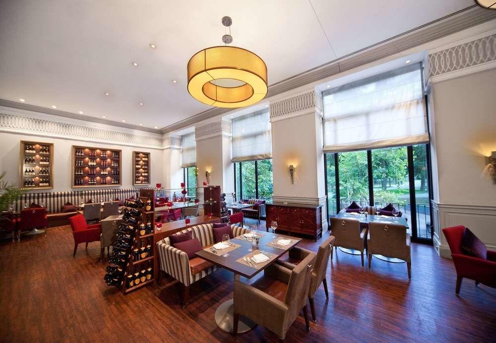 Tbilisi Marriott Hotel Bagian luar foto