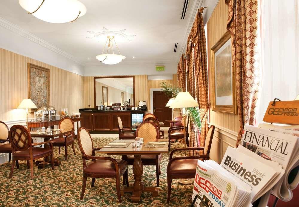 Tbilisi Marriott Hotel Bagian luar foto