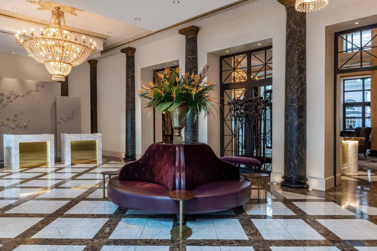 Tbilisi Marriott Hotel Bagian luar foto