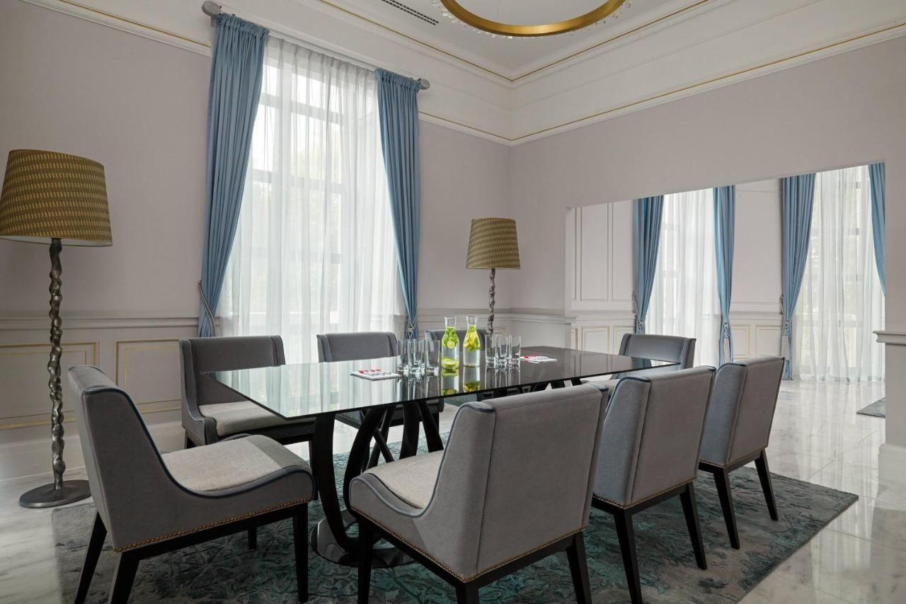 Tbilisi Marriott Hotel Bagian luar foto