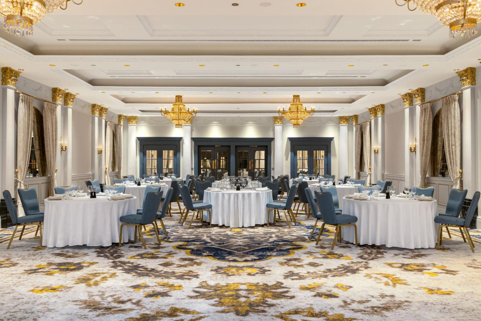 Tbilisi Marriott Hotel Bagian luar foto