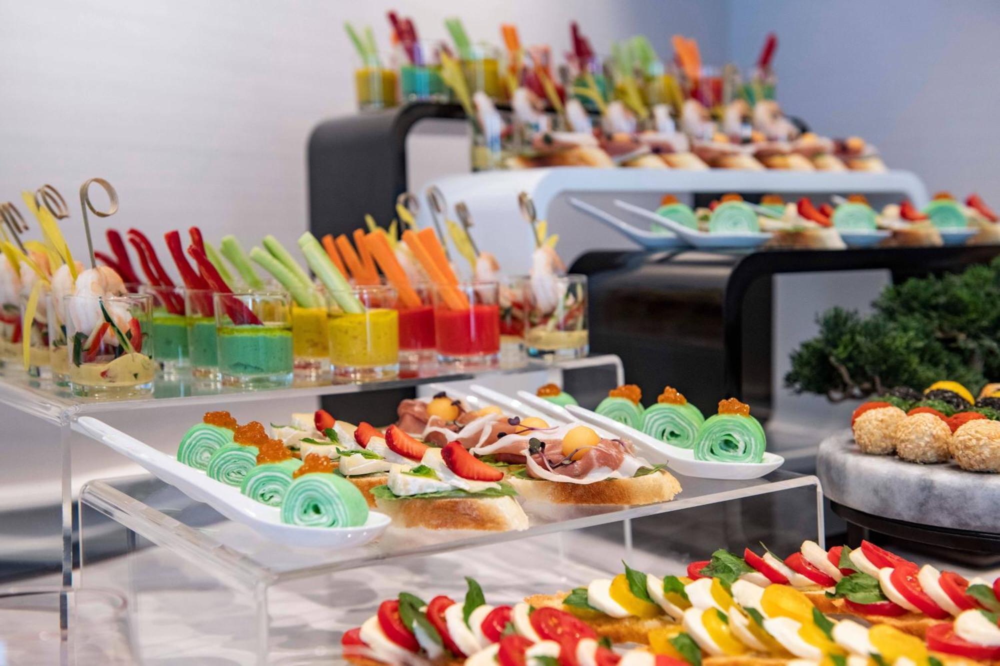 Tbilisi Marriott Hotel Bagian luar foto