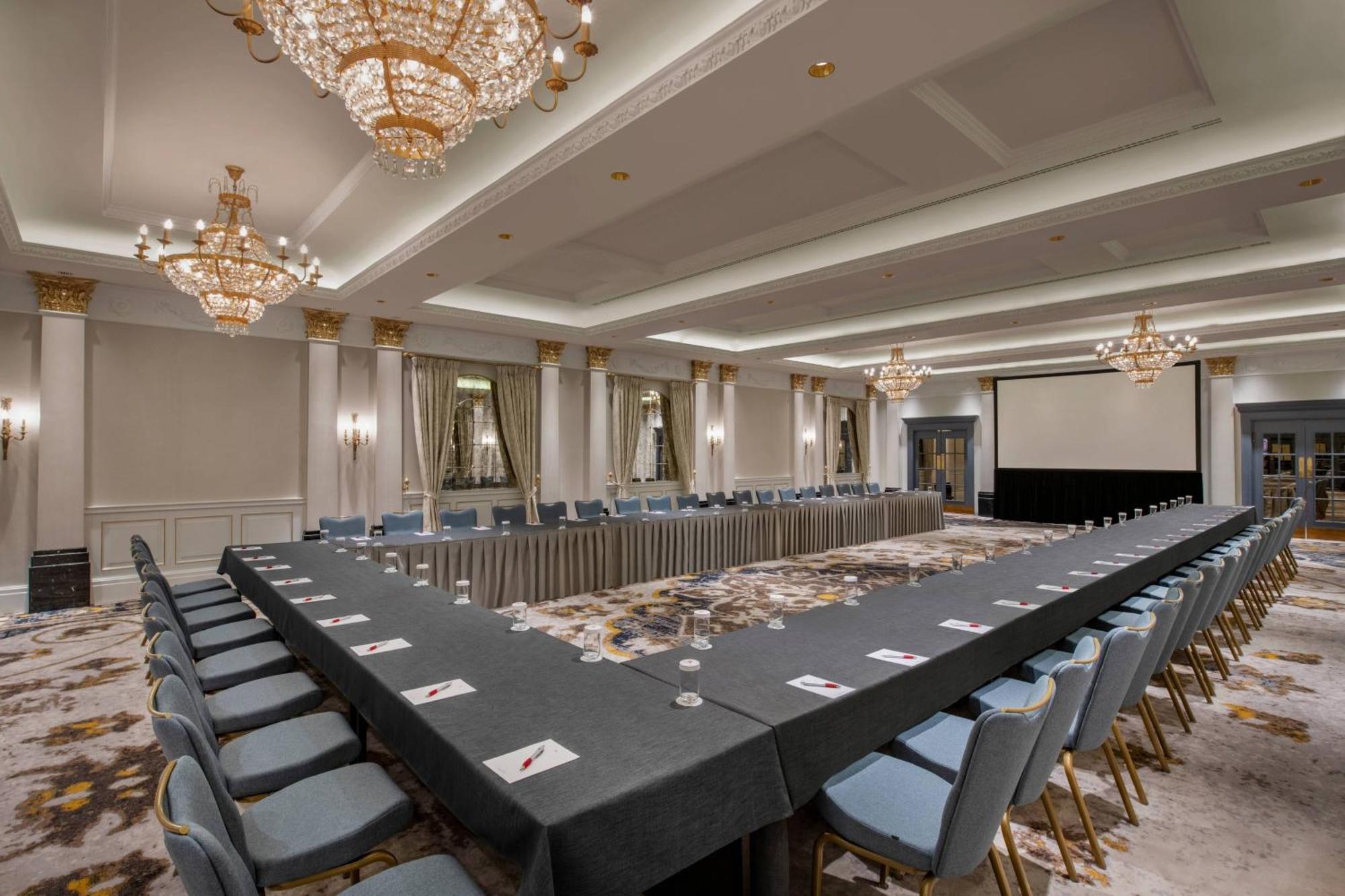 Tbilisi Marriott Hotel Bagian luar foto