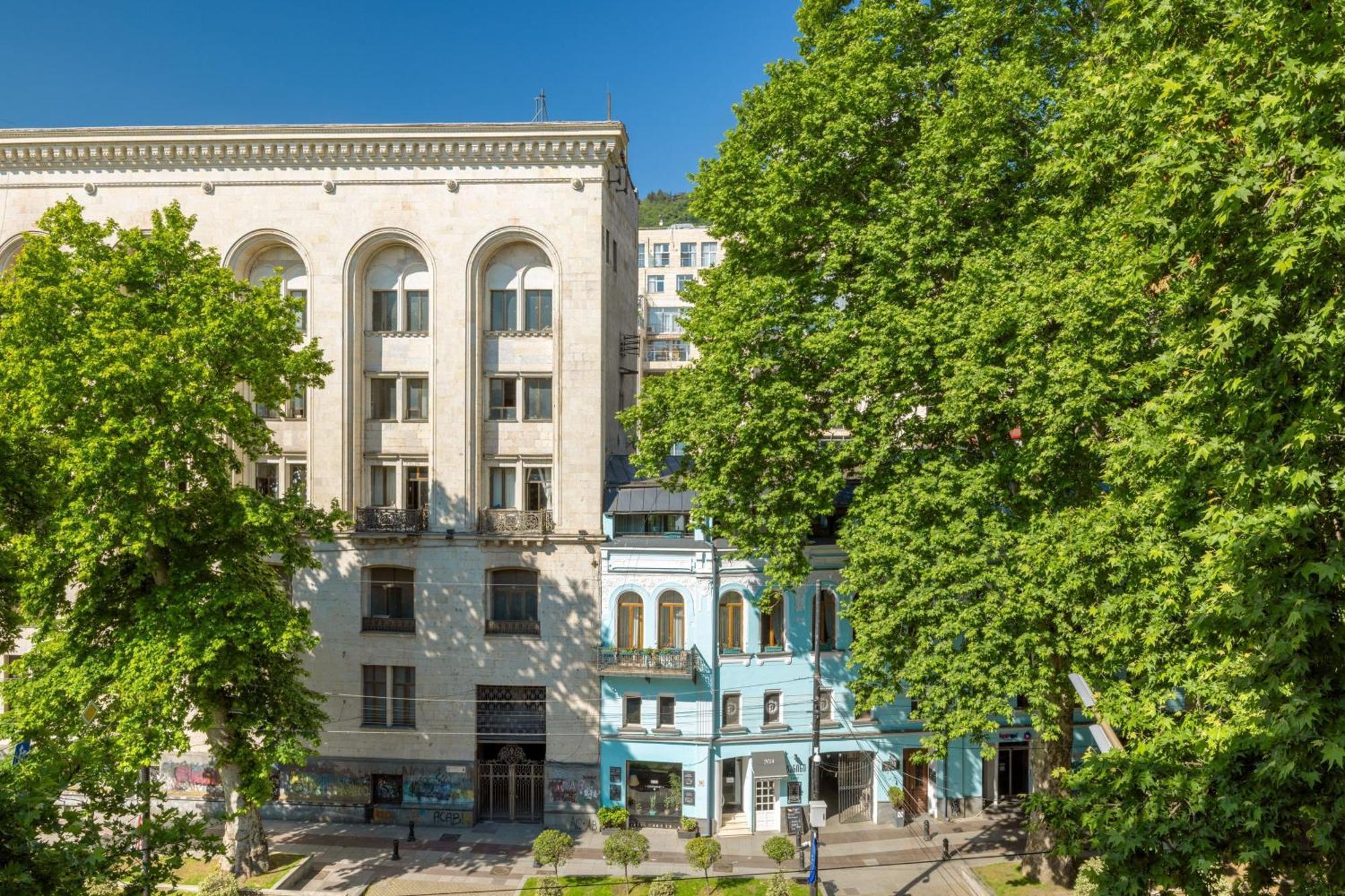Tbilisi Marriott Hotel Bagian luar foto
